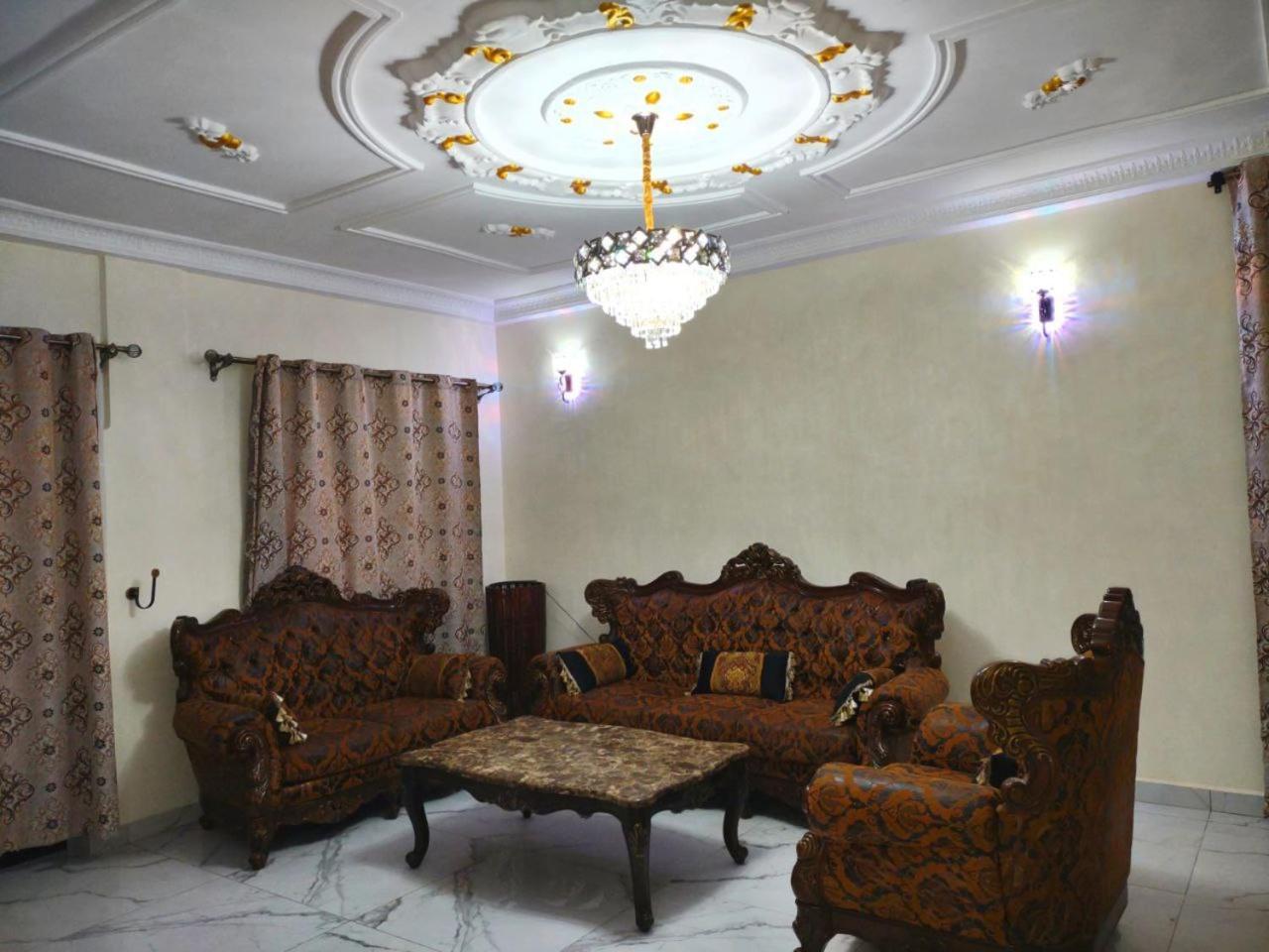 Residence Ton'S Yaounde Exterior photo