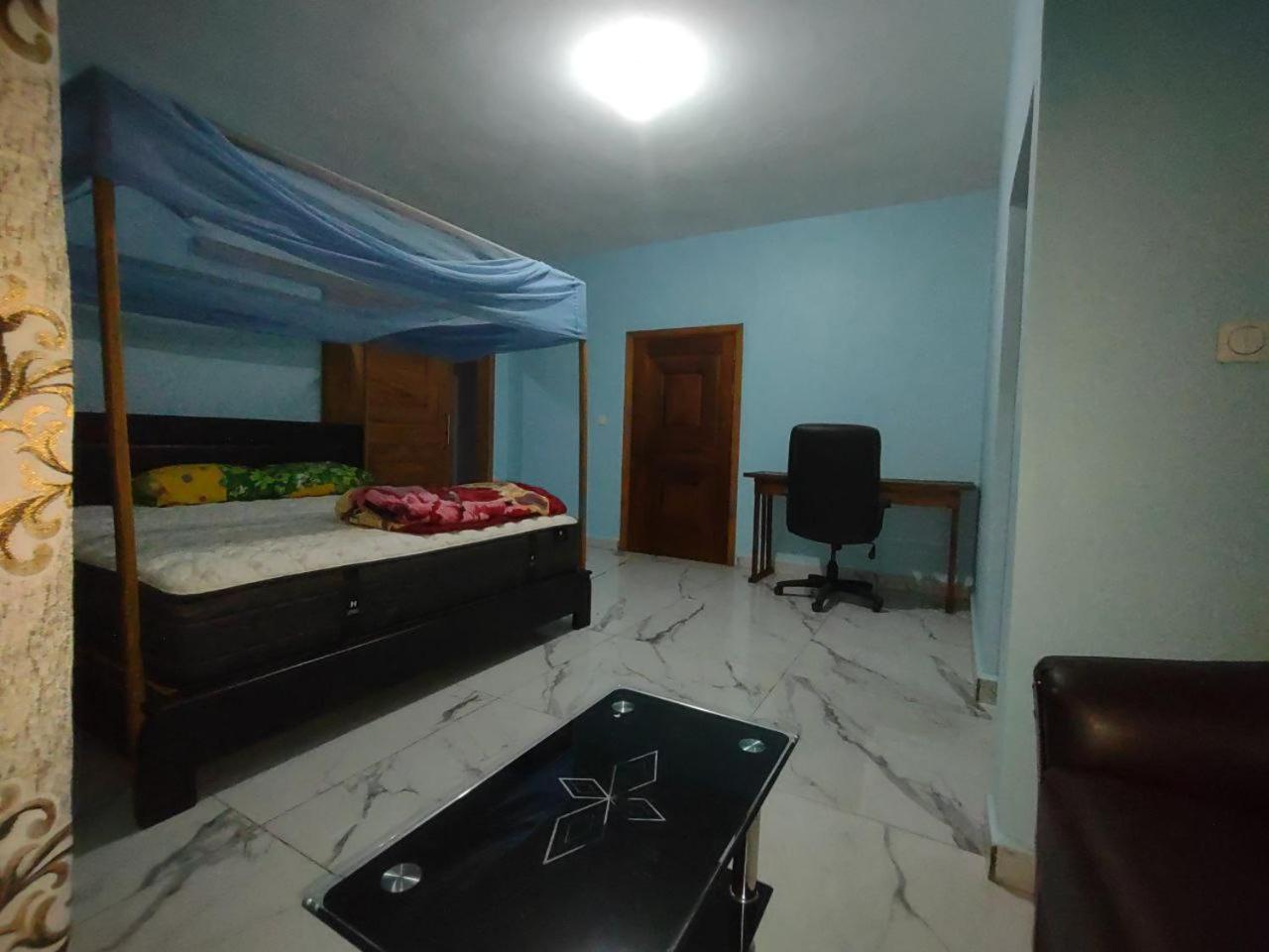Residence Ton'S Yaounde Exterior photo