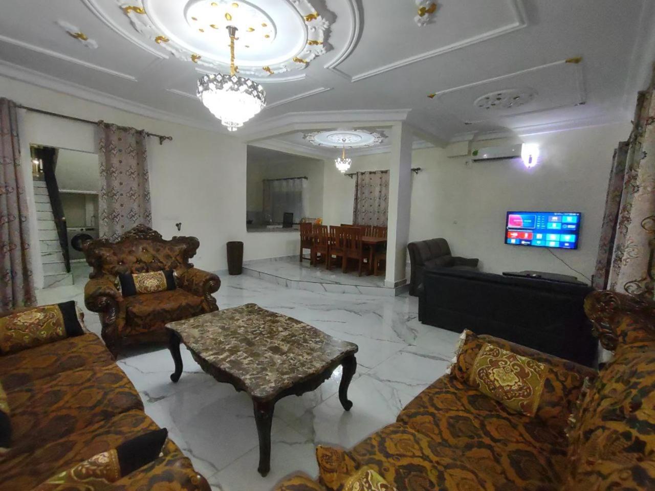 Residence Ton'S Yaounde Exterior photo